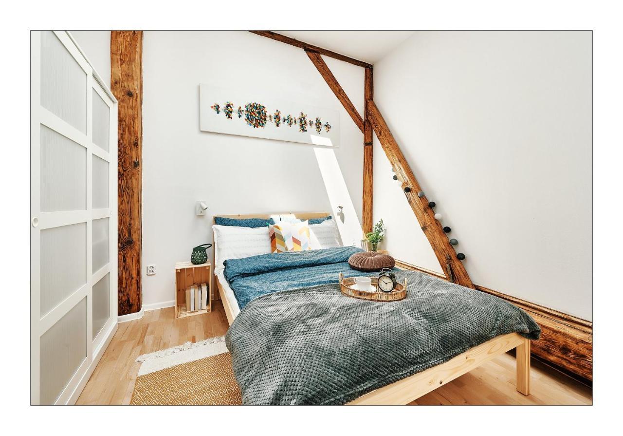 Sunny Apartment At The Heart Of Old Town Краків Екстер'єр фото